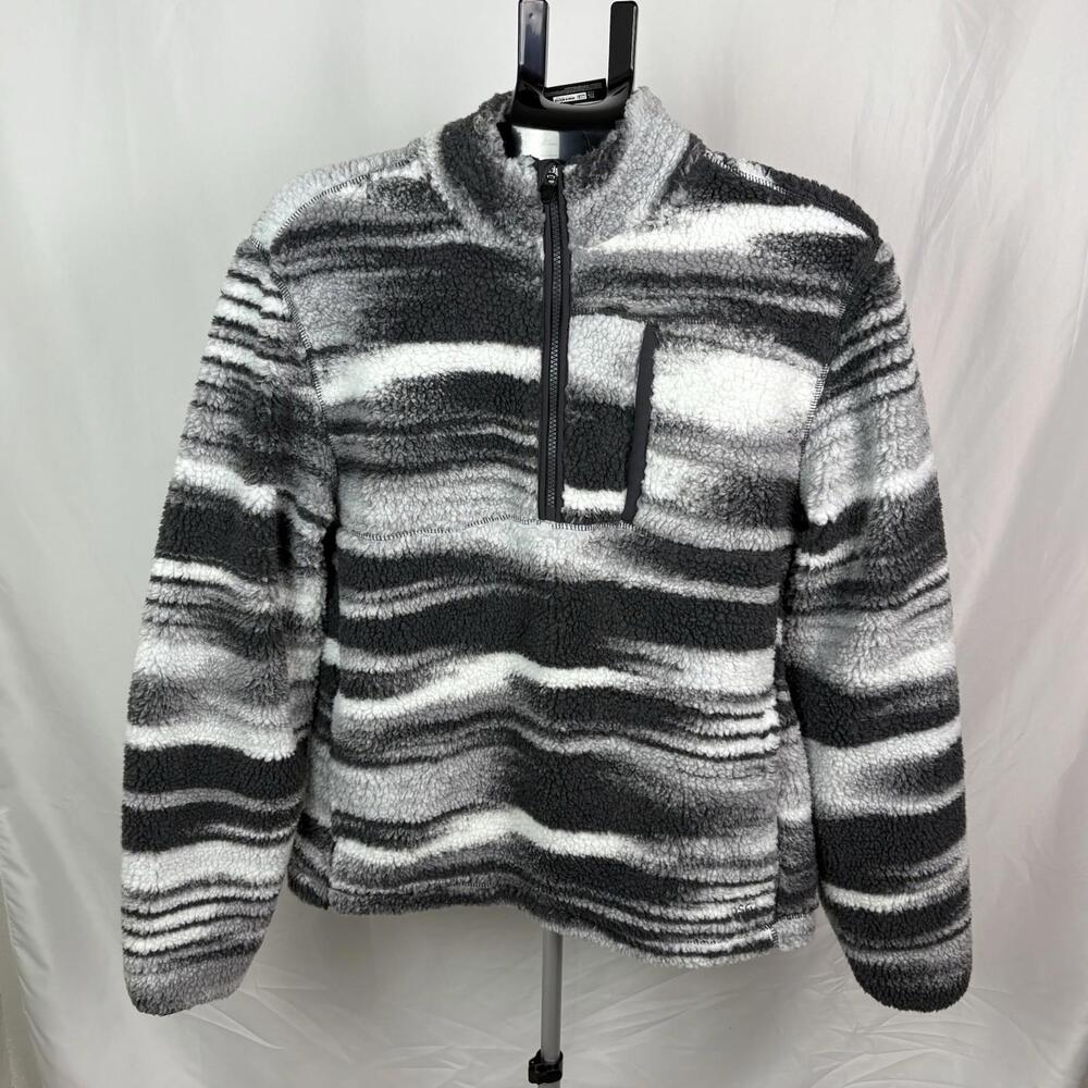 DSG Mens Sherpa 1/4 Zip Size S  New Free Shipping  (Item 113 )